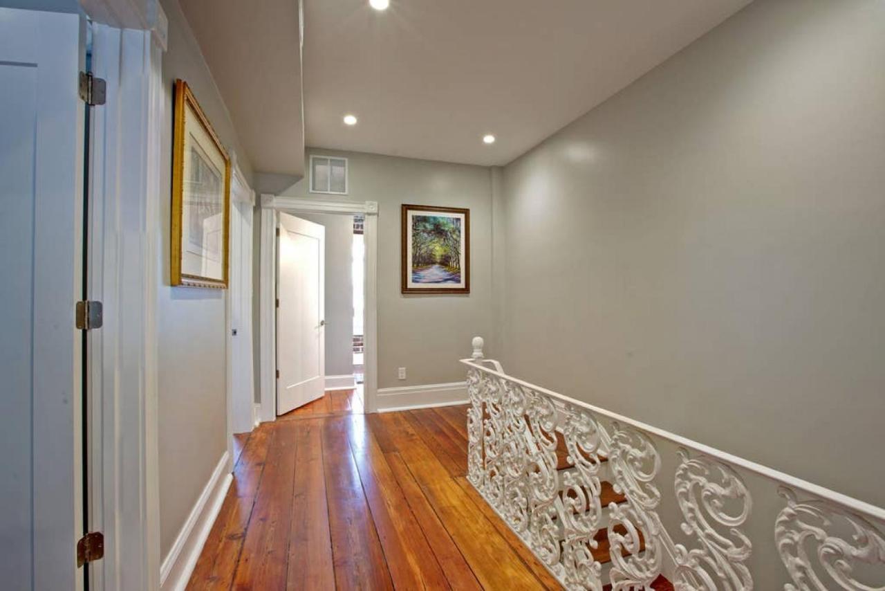 Вилла Newly Renovated 4 Bed 3 Bath And 2 Parking Spots Саванна Экстерьер фото