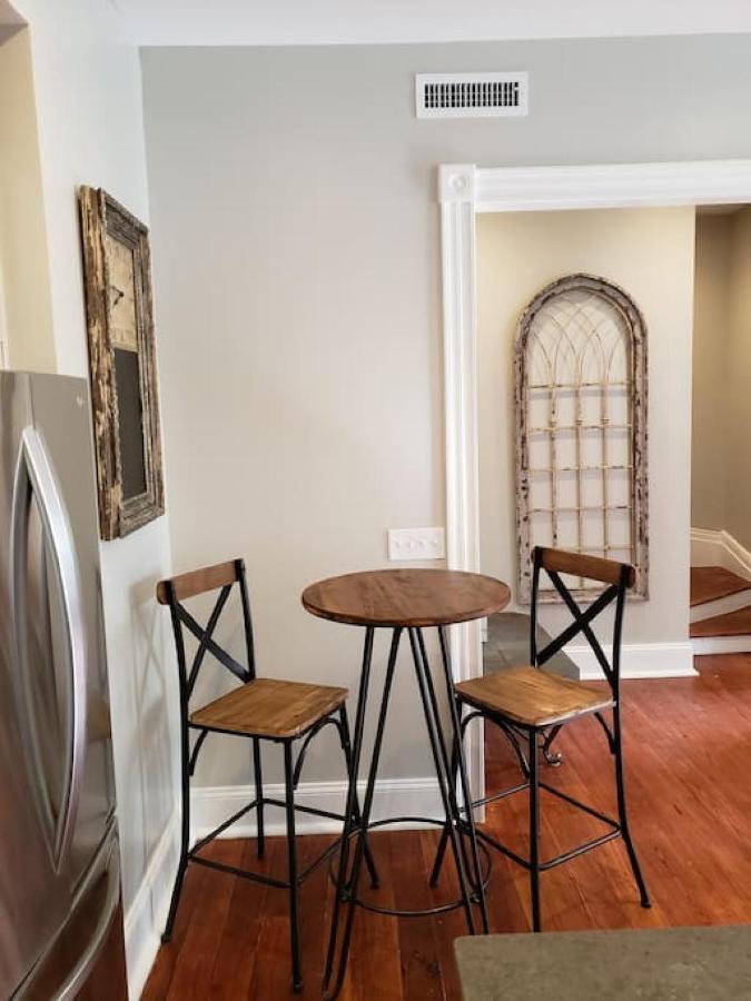 Вилла Newly Renovated 4 Bed 3 Bath And 2 Parking Spots Саванна Экстерьер фото